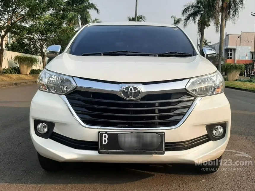Toyota Avanza Veloz 2016 Silver Metallic: Kajian Mendalam Seputar Mobil Keluarga Idaman