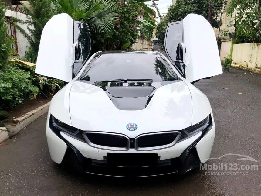 Jual Mobil BMW i8 2015 1.5 di DKI Jakarta Automatic Coupe Putih Rp 2 ...