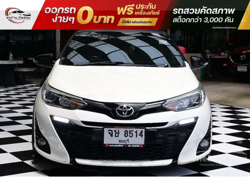 2020 Toyota YARIS High Cross Hatchback