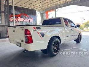 2013 Toyota HILUX VIGO 2.5 Champ E TRD Sportivo Smart Cab Pickup