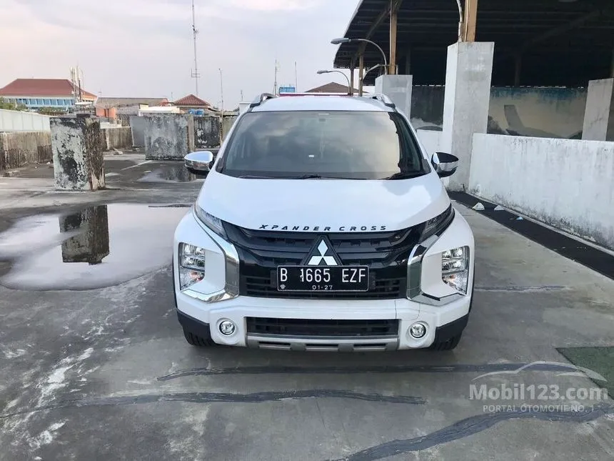 Jual Mobil Mitsubishi Xpander 2021 CROSS Premium Package 1.5 di DKI Jakarta Automatic Wagon Putih Rp 235.000.000