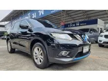 2016 Nissan X-TRAIL 2.0 (ปี 14-20) V Hybrid 4WD SUV