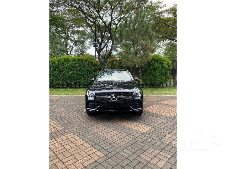 2022 Mercedes-Benz GLC200 Night Edition AMG Line SUV