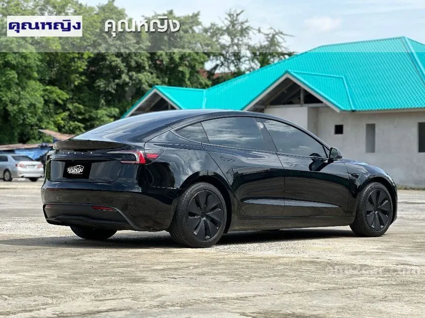 2024 TESLA Model 3 Sedan