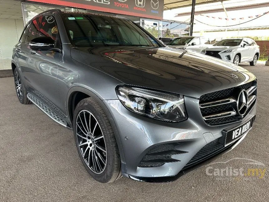 2019 Mercedes-Benz GLC250 4MATIC AMG Line SUV