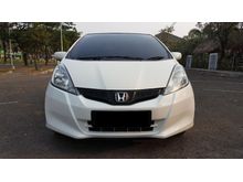 Honda Jazz 1.5 S 2012 AT white elegant