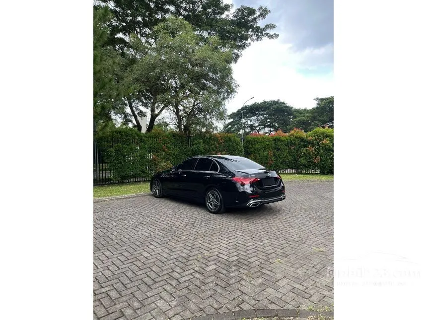 2023 Mercedes-Benz C300 AMG Line Sedan