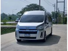 2020 Toyota Commuter 2.8 (ปี 19-30) Van