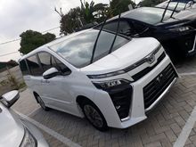 2018 Toyota Voxy 2.0 R80 Wagon