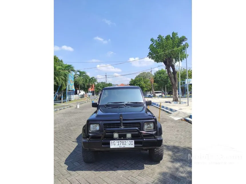 Jual Mobil Daihatsu Taft 1997 GT 2.8 di Jawa Timur Manual SUV Hitam Rp 125.000.000