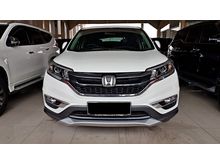 Honda CR-V 2.4 Prestige 2015 AT white elegant , Like new