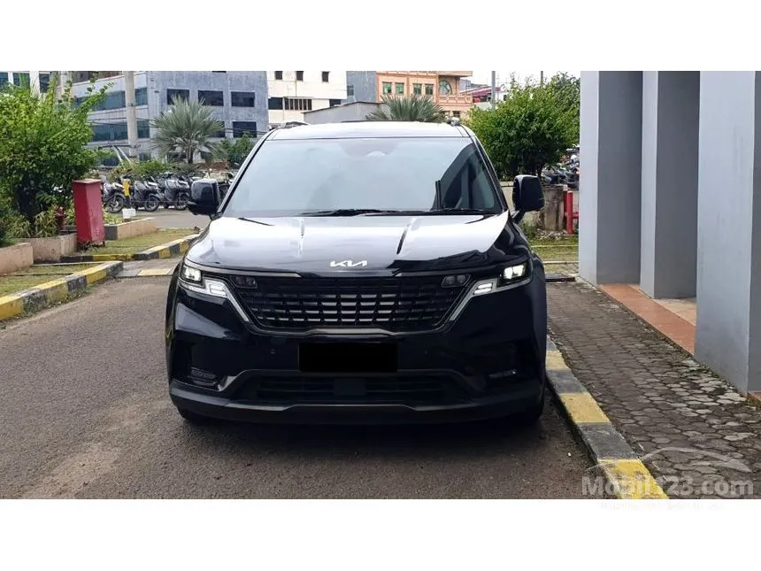 2022 KIA Grand Carnival Premiere 11 Seater MPV