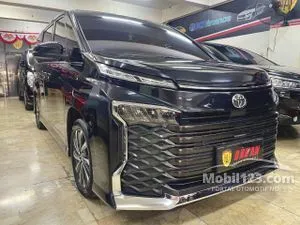 2023 Toyota Voxy 2.0 (Premium Color) MPV