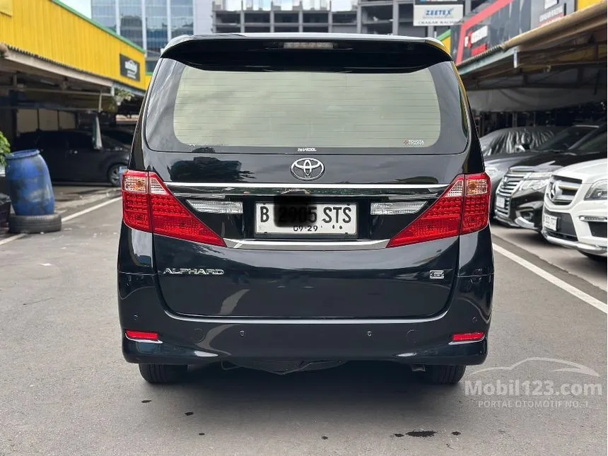 2014 Toyota Alphard G MPV