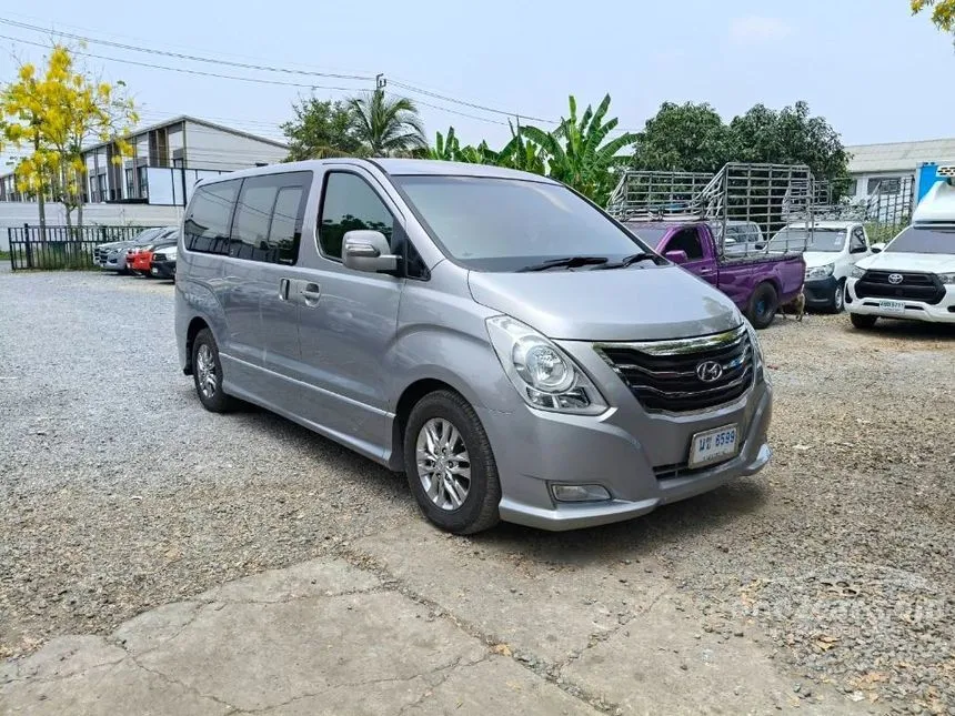 2014 Hyundai H-1 Deluxe Van