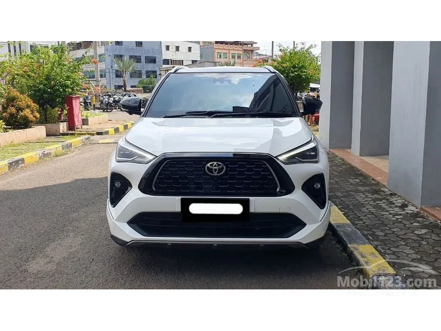 2025 Toyota Yaris Cross S with GR Parts Aero Pkg SUV