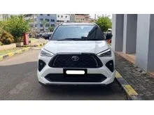 2025 Toyota Yaris Cross 1.5 S with GR Parts Aero Pkg SUV putih km 6 ribuan