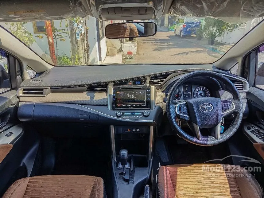 2017 Toyota Kijang Innova V MPV