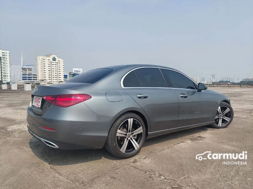 2022 Mercedes-Benz C200 Avantgarde Line Sedan