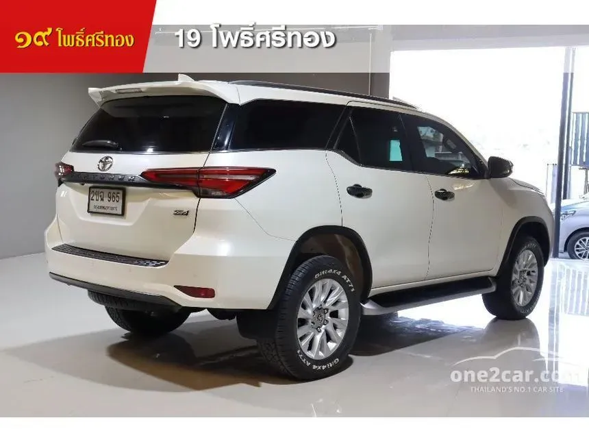 2021 Toyota FORTUNER V SUV