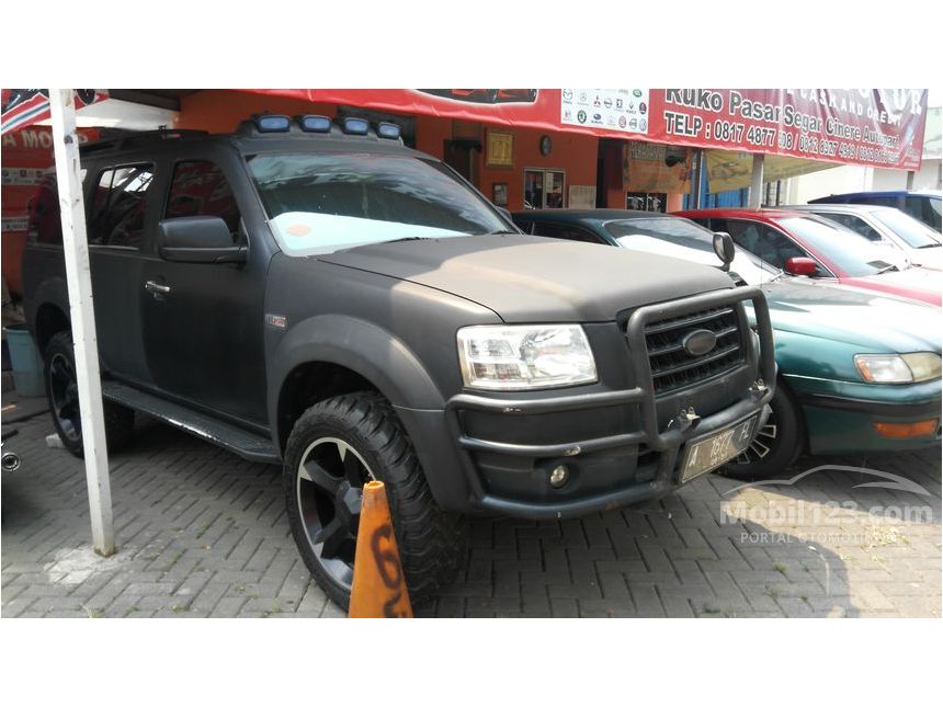 Jual Mobil  Ford  Everest  2008  XLT 2 5 di Jawa Barat Manual 