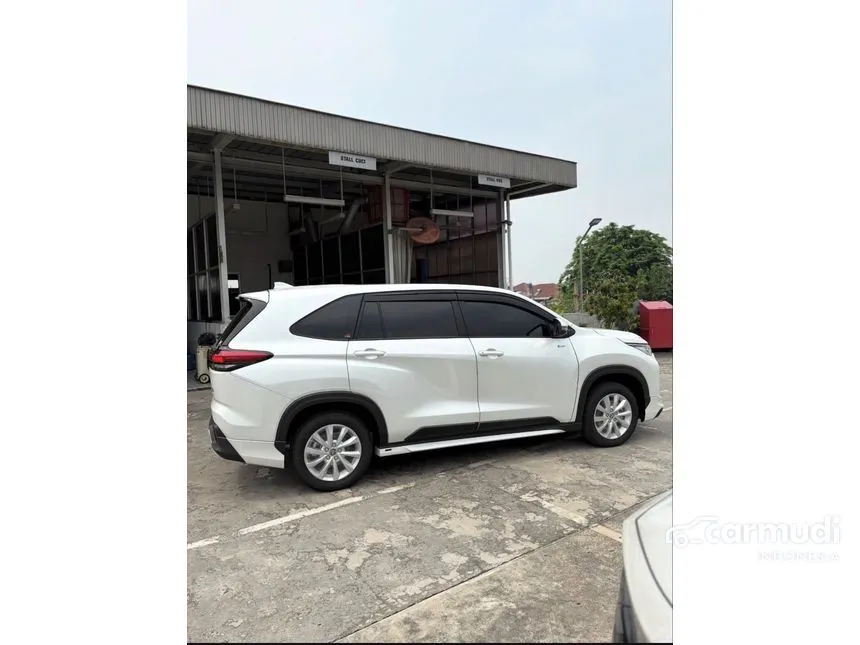 2026 Toyota Kijang Innova Zenix V HV Modellista (Premium Color) MPV
