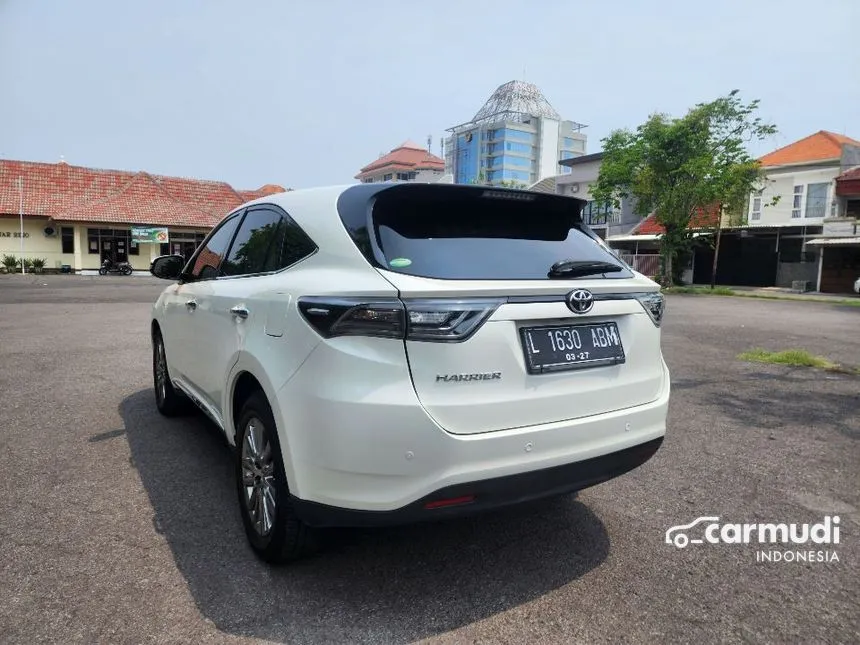 2014 Toyota Harrier SUV