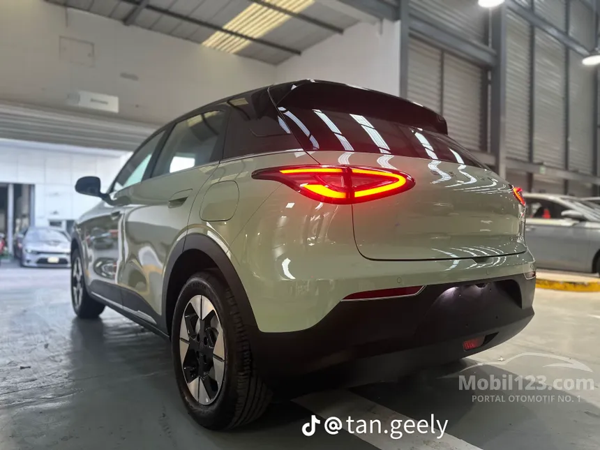 2026 Geely EX2 Max Hatchback