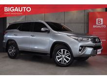 2016 Toyota Fortuner 2.8 (ปี 15-18) V SUV AT