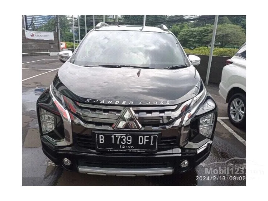 Jual Mobil Mitsubishi Xpander 2021 CROSS Premium Package 1.5 di DKI Jakarta Automatic Wagon Hitam Rp 237.000.000