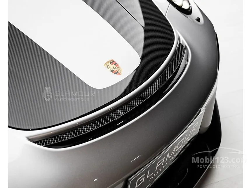 2018 Porsche 911 GT2RS Coupe