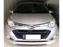 Daihatsu Sigra R Deluxe MT 2018 Silver Termurah