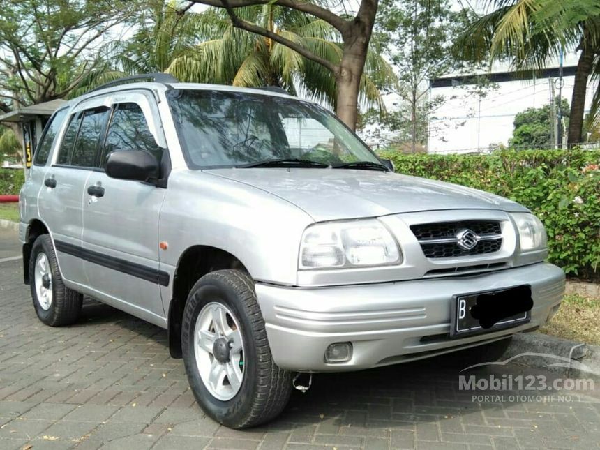 Jual Mobil Suzuki Escudo 2006 1.6 di Jawa Barat Manual SUV 