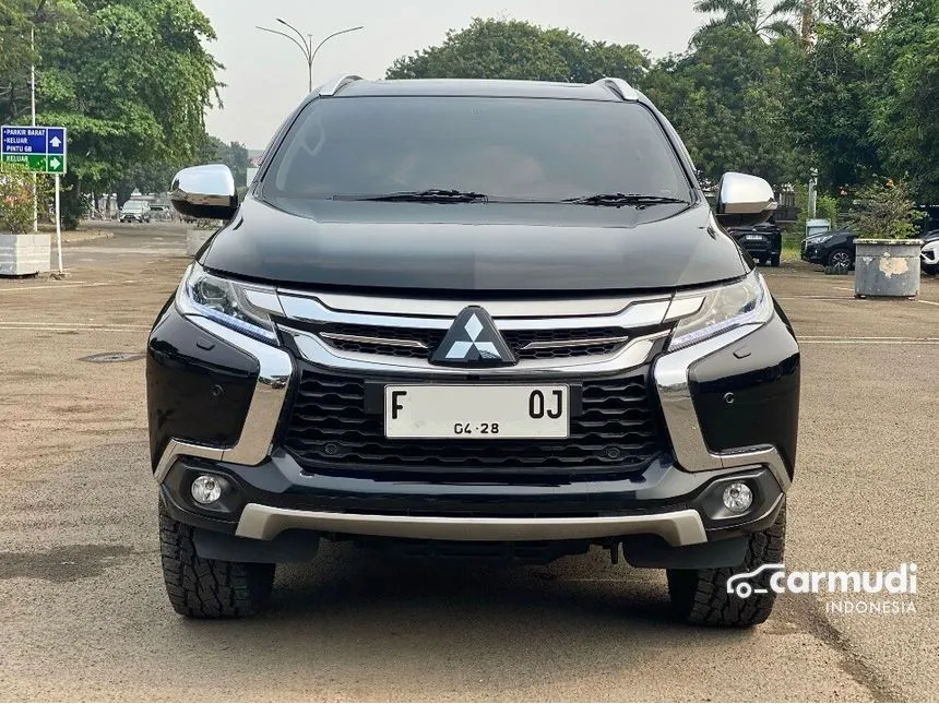 2017 Mitsubishi Pajero Sport Dakar SUV