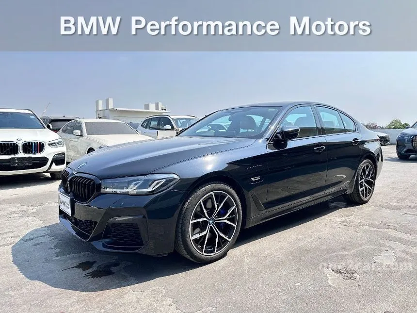 2023 BMW 530e M Sport Sedan