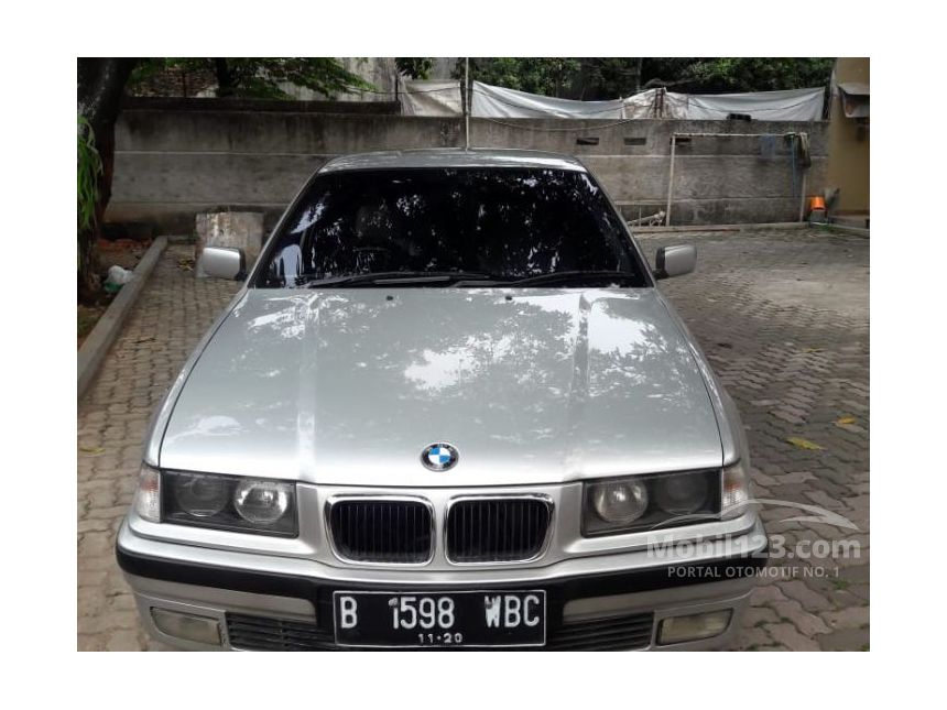 1997 BMW 323i E36 2.5 Automatic Sedan