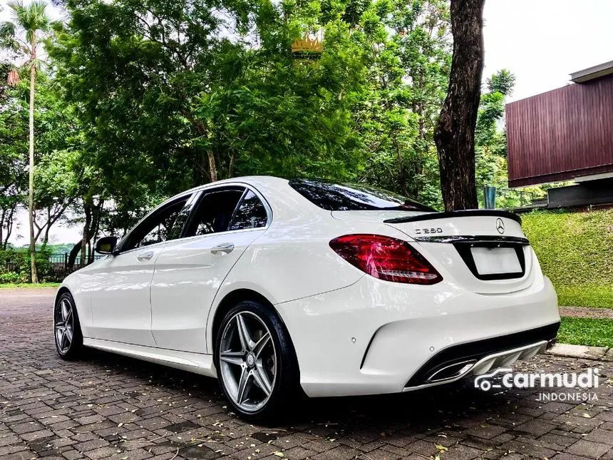 2015 Mercedes-Benz C250 AMG Sedan