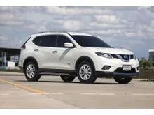 2017 Nissan X-TRAIL 2.5 (ปี 14-20) V 4WD SUV