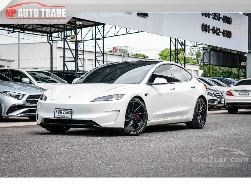 2024 TESLA Model 3 Performance Sedan