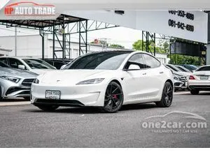 2024 TESLA Model 3 Performance Sedan
