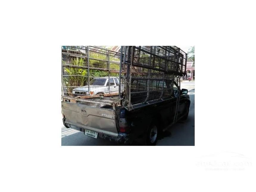 2004 Mitsubishi Strada STD Pickup