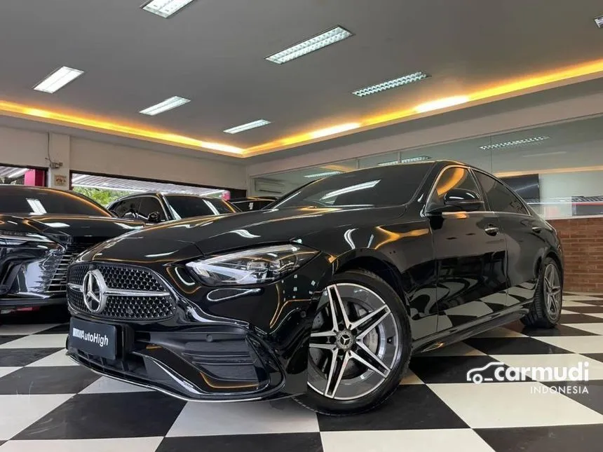 2023 Mercedes-Benz C300 AMG Line Sedan