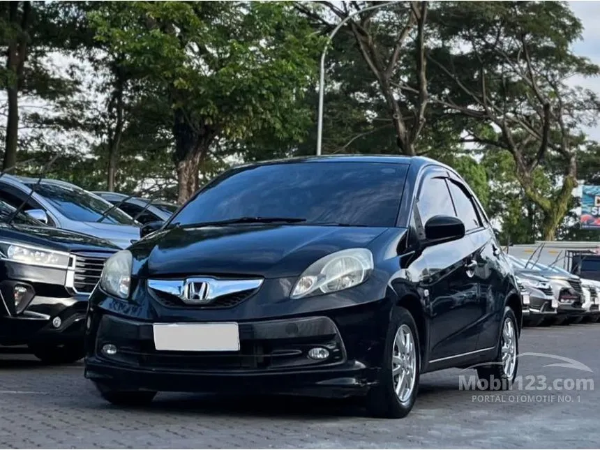 2014 Honda Brio Satya E Hatchback