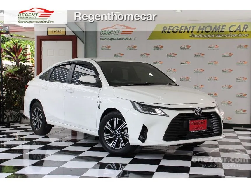 2022 Toyota Yaris Ativ Sport Sedan