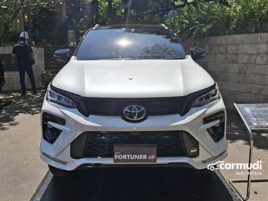 2024 Toyota Fortuner GR Sport Two-Tone SUV