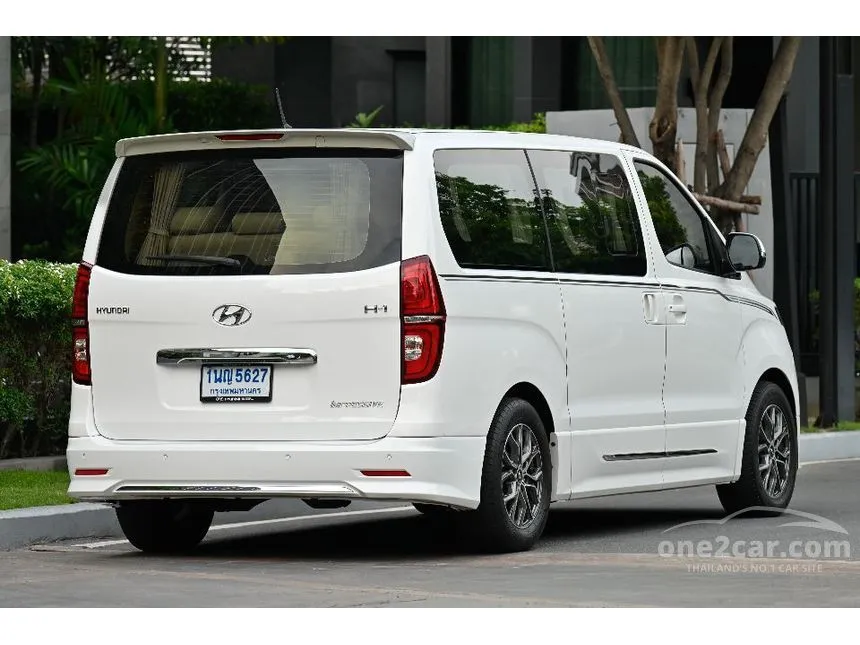 2021 Hyundai H-1 Impressive Van