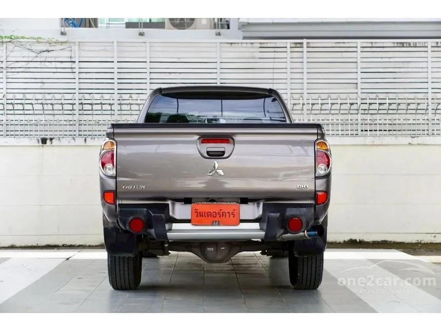 2014 Mitsubishi TRITON GLS Plus Mega Cab Pickup
