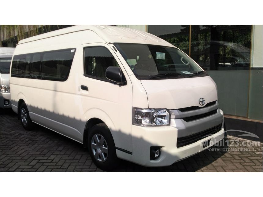 Jual Mobil Toyota Hiace 2018 Luxury 2.5 di Jawa Timur 