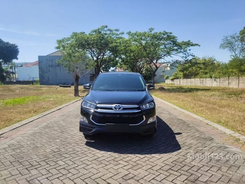 Jual Mobil Toyota Kijang Innova 2019 V 2.4 di Jawa Timur Automatic MPV Hitam Rp 395.000.000