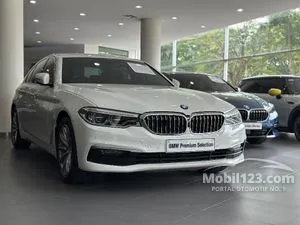 2020 BMW 520i 2.0 Luxury Sedan